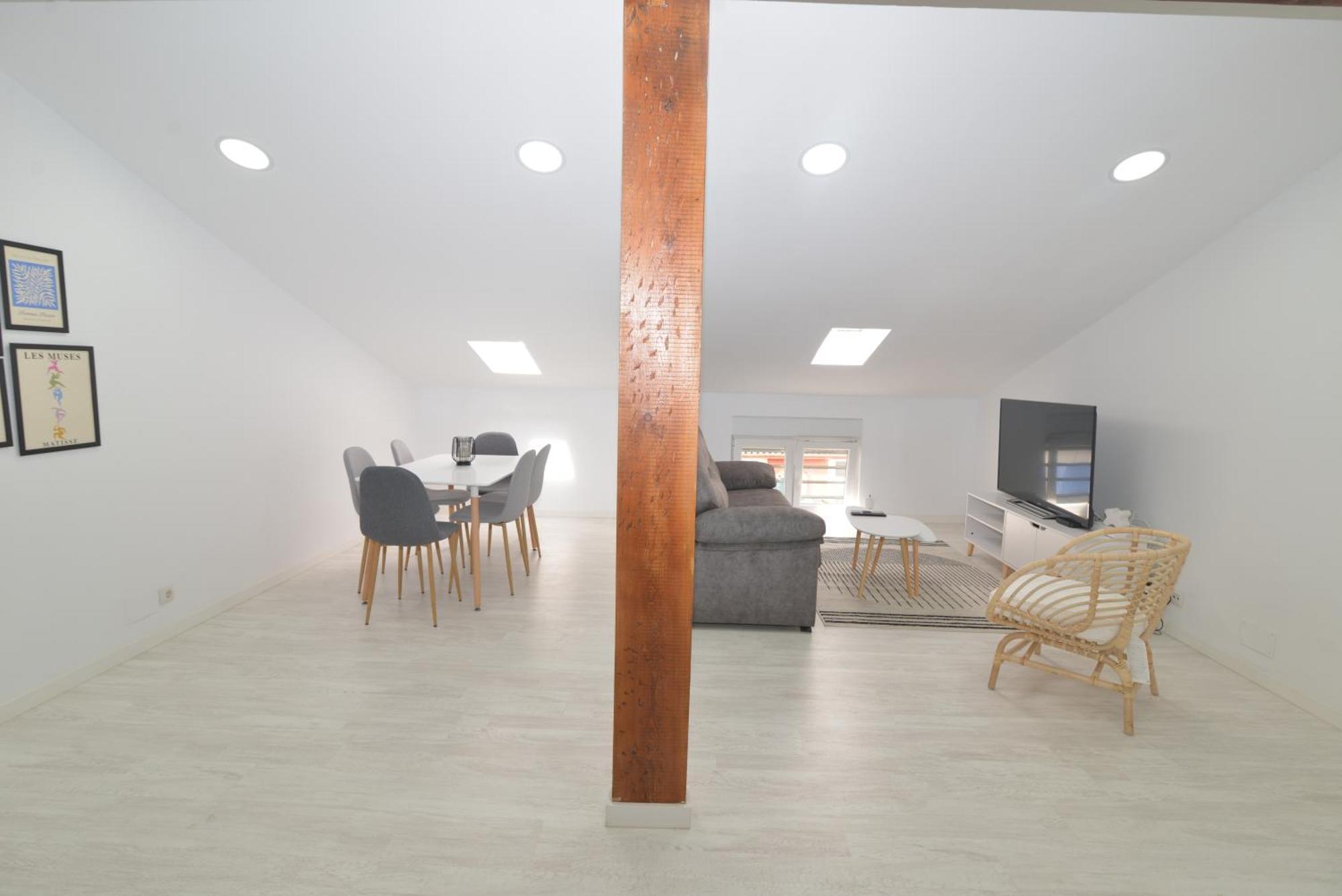 El Apartamento De San Cisneros By Just-Room ซานตานเดร์ ภายนอก รูปภาพ