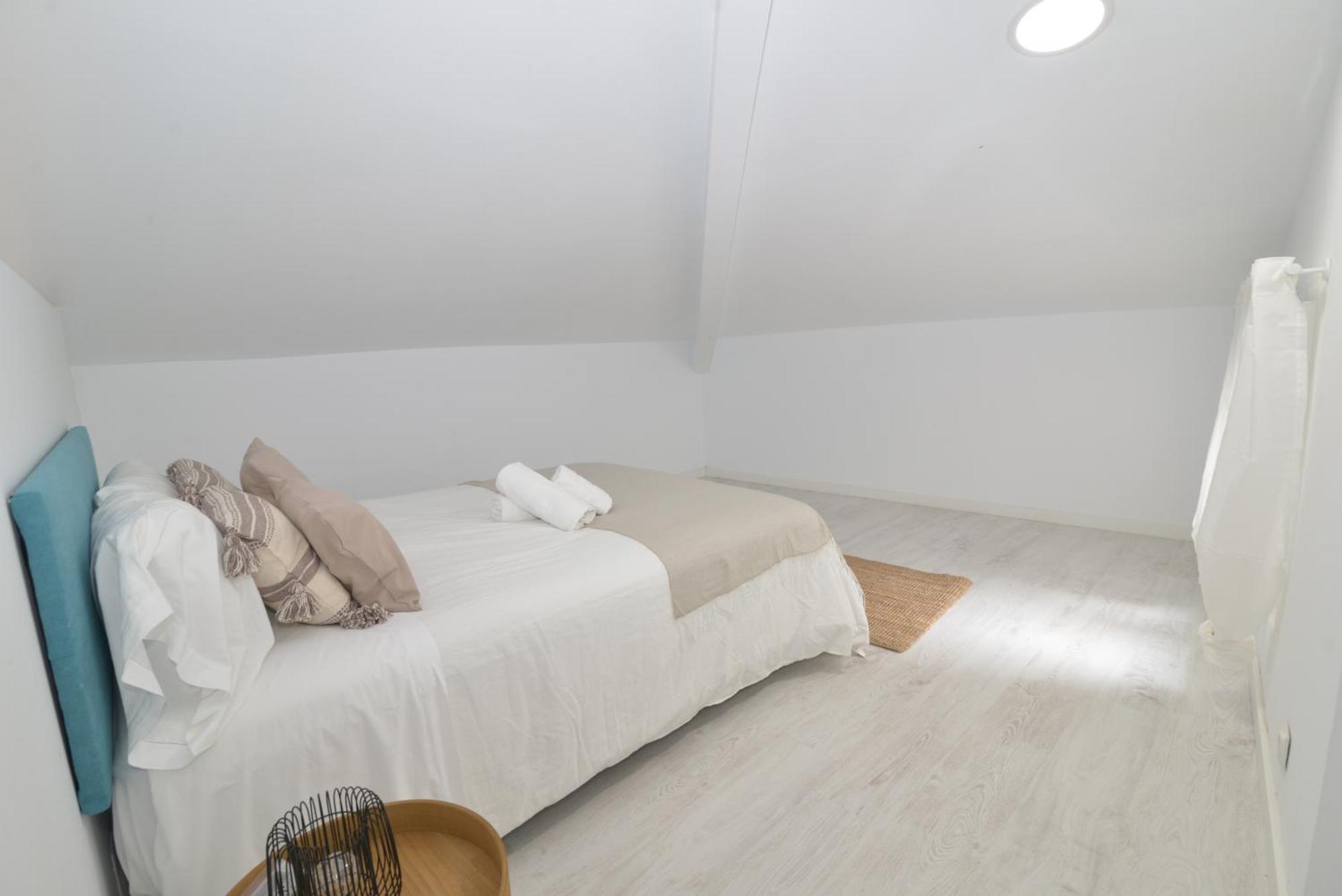 El Apartamento De San Cisneros By Just-Room ซานตานเดร์ ภายนอก รูปภาพ