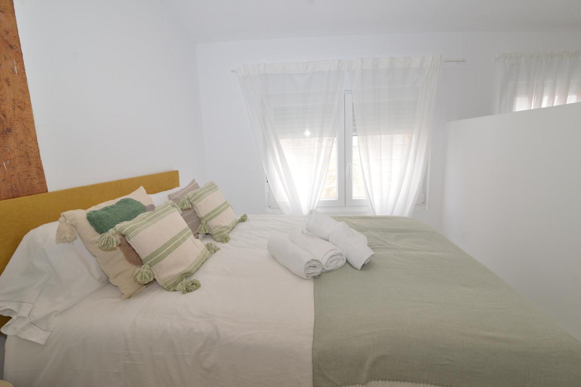El Apartamento De San Cisneros By Just-Room ซานตานเดร์ ภายนอก รูปภาพ