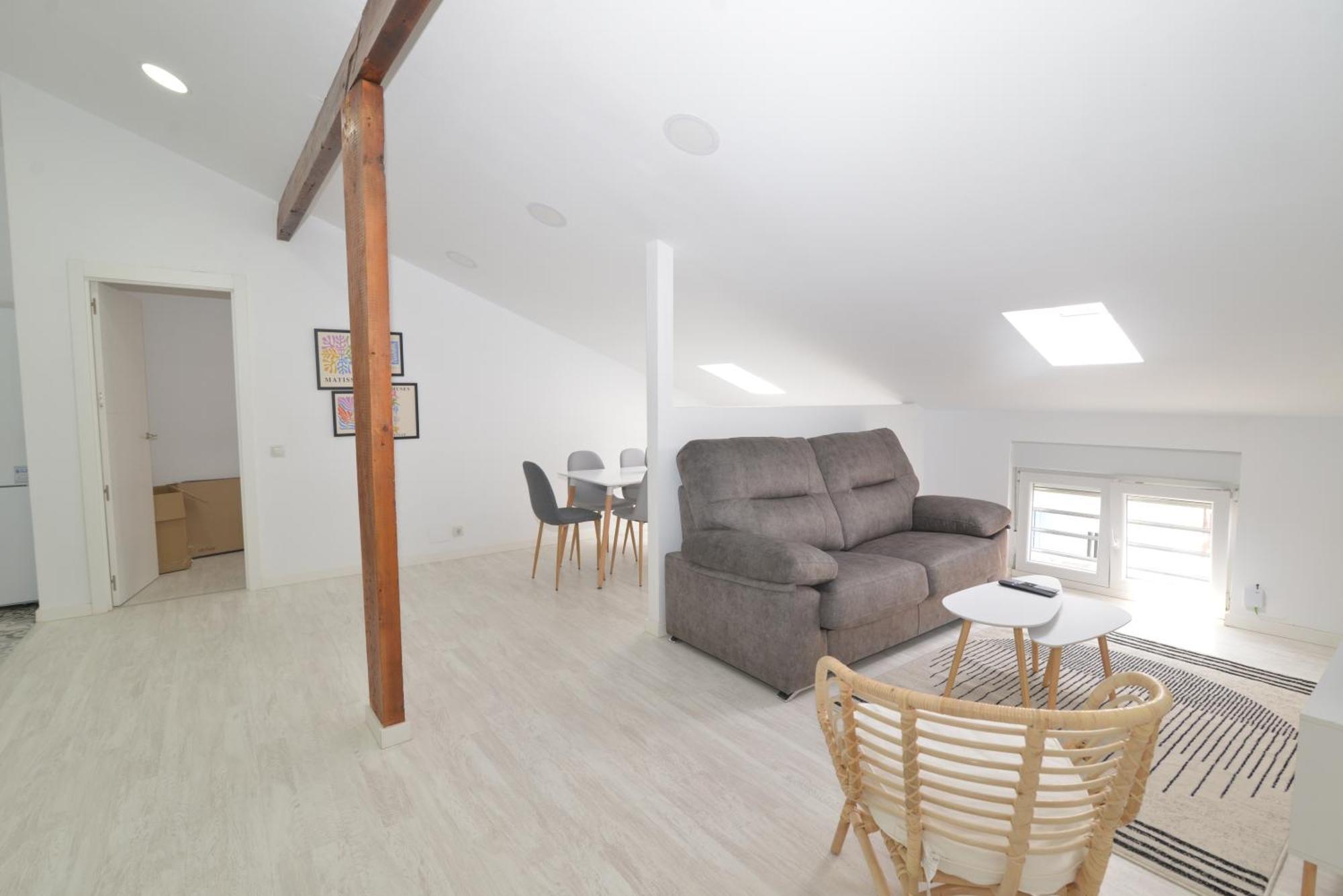 El Apartamento De San Cisneros By Just-Room ซานตานเดร์ ภายนอก รูปภาพ