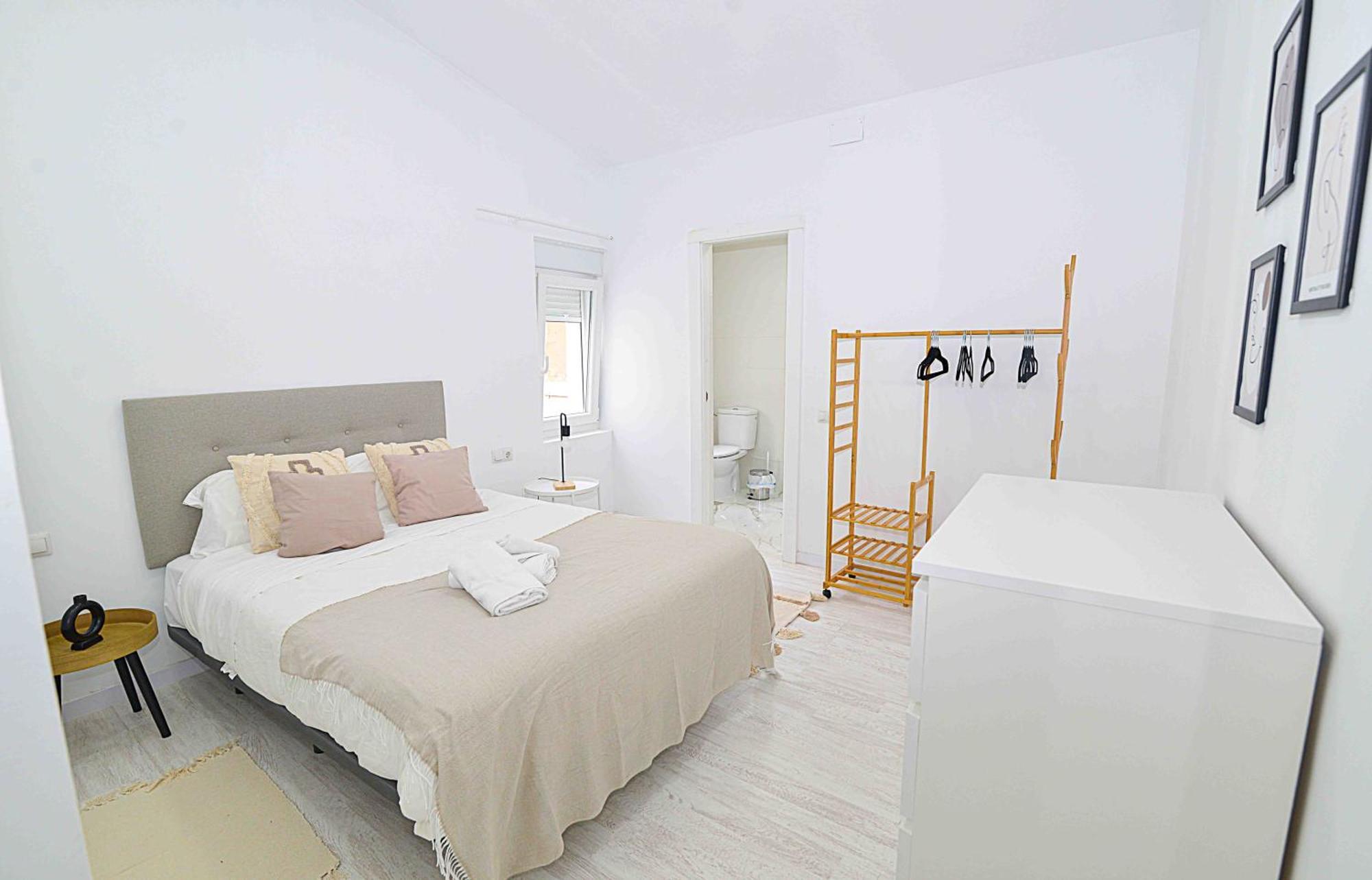 El Apartamento De San Cisneros By Just-Room ซานตานเดร์ ภายนอก รูปภาพ