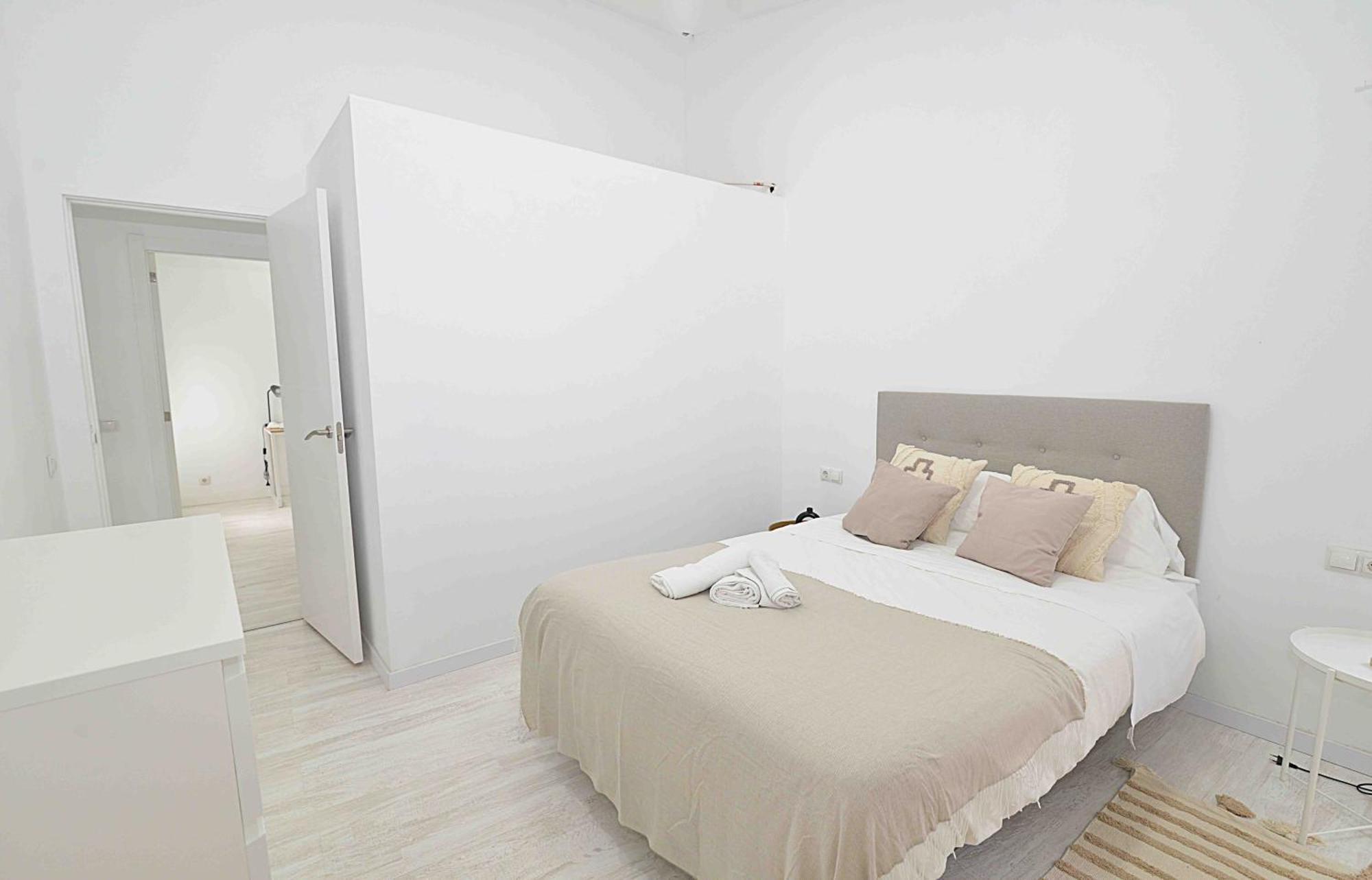 El Apartamento De San Cisneros By Just-Room ซานตานเดร์ ภายนอก รูปภาพ