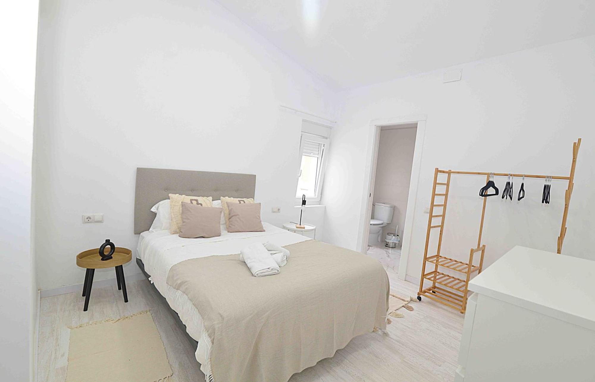 El Apartamento De San Cisneros By Just-Room ซานตานเดร์ ภายนอก รูปภาพ