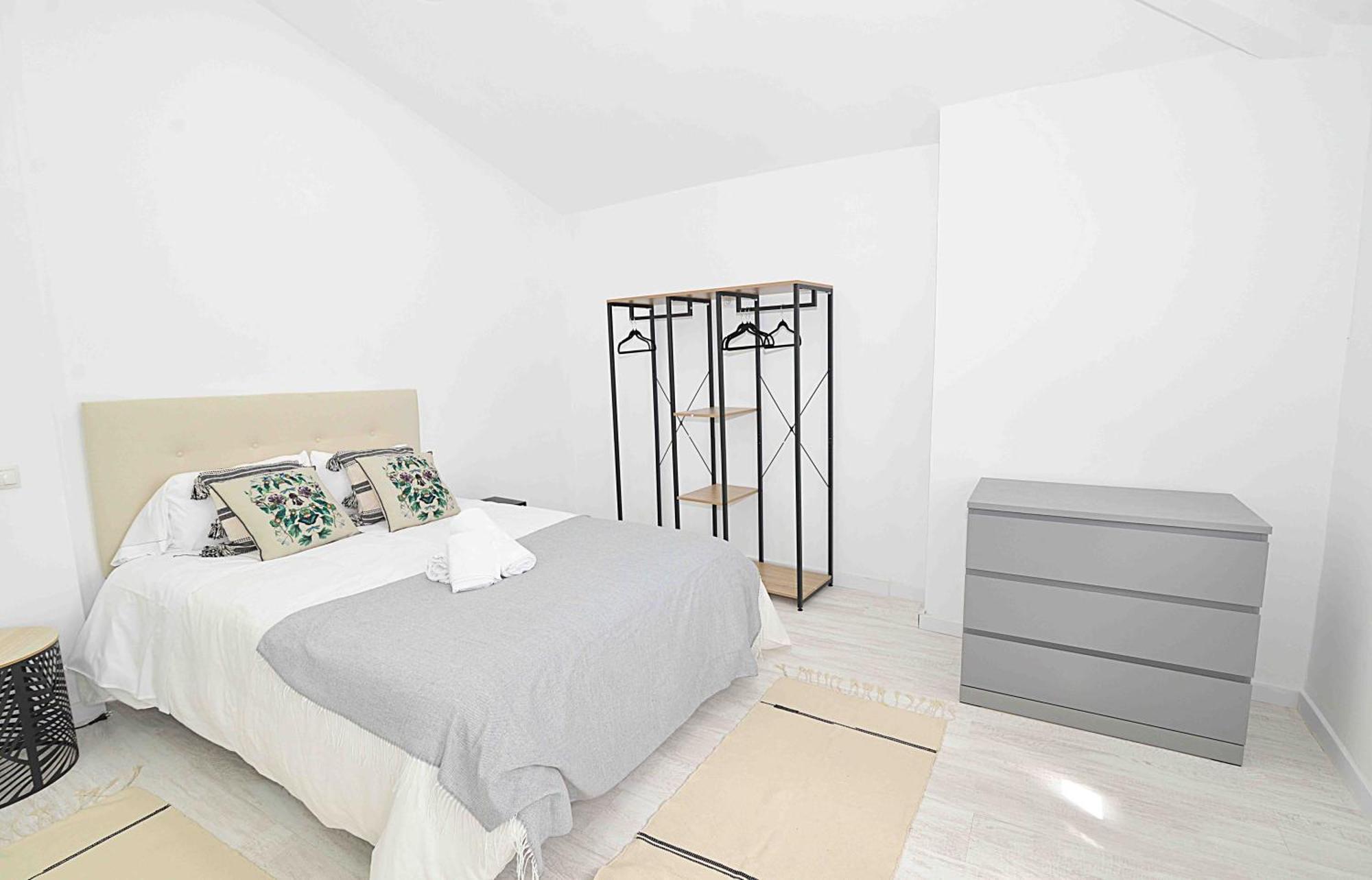 El Apartamento De San Cisneros By Just-Room ซานตานเดร์ ภายนอก รูปภาพ