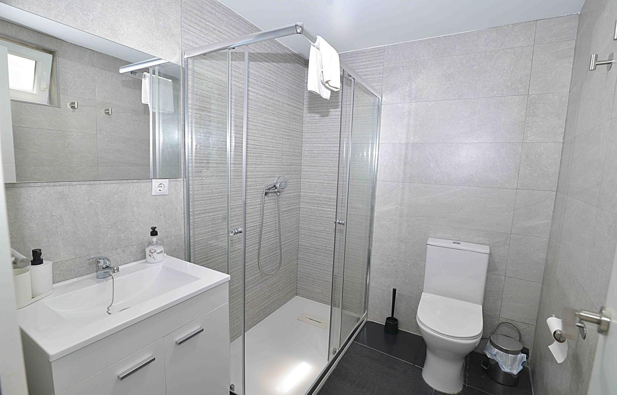 El Apartamento De San Cisneros By Just-Room ซานตานเดร์ ภายนอก รูปภาพ